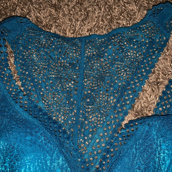 Victoria Secret Razorback Bralette - Picture 7 of 8